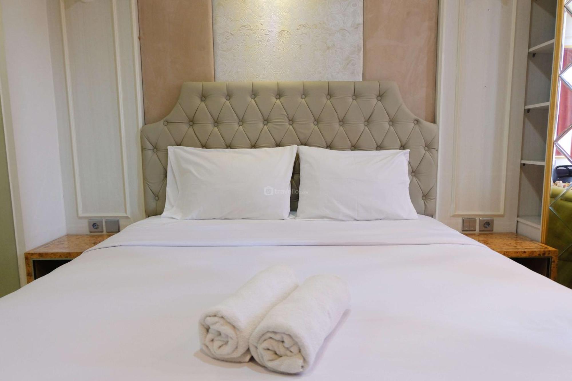 Apartemen Modern At Art Deco By Travelio *